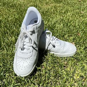 Nike Court Vision Low “triple white” in 9.5